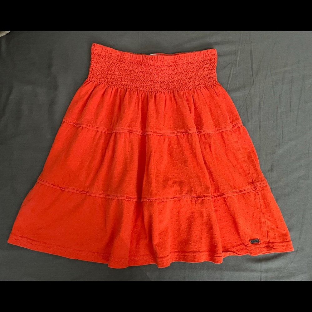 Cute Roxy skirt.